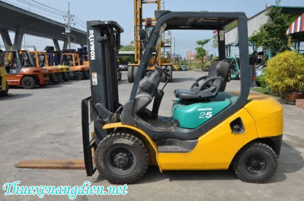 Báo giá cho thuê xe nâng Gò Vấp thương hiệu Komatsu