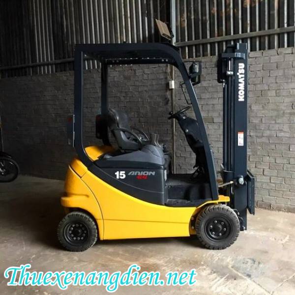 Cho thuê xe nâng giá rẻ thương hiệu Komatsu